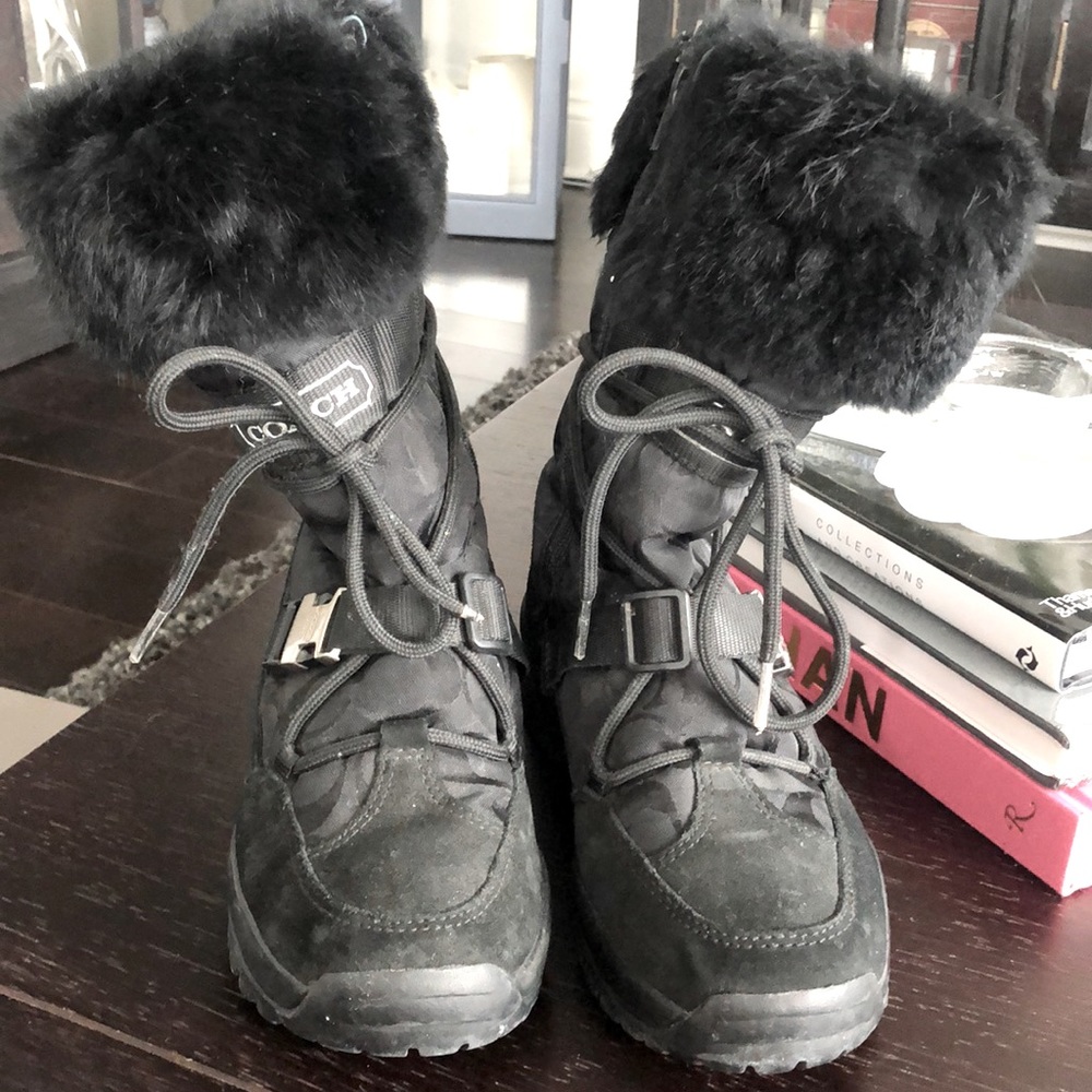 Coach winter boots